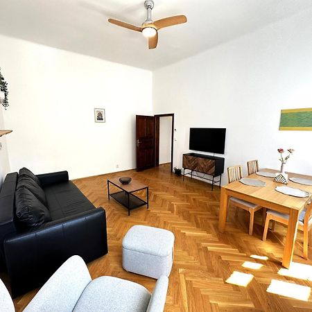 Black Eagle Apartments Prague Exterior photo